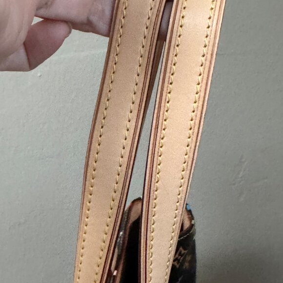 Louis Vuitton Aurelia with Multicolor Monogram - Picture 10 of 15